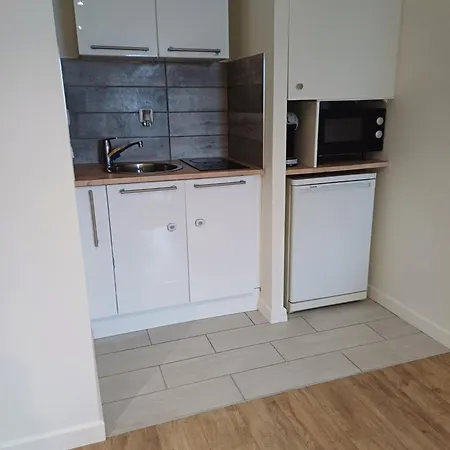 Un Petit Moderne Et Conviviale