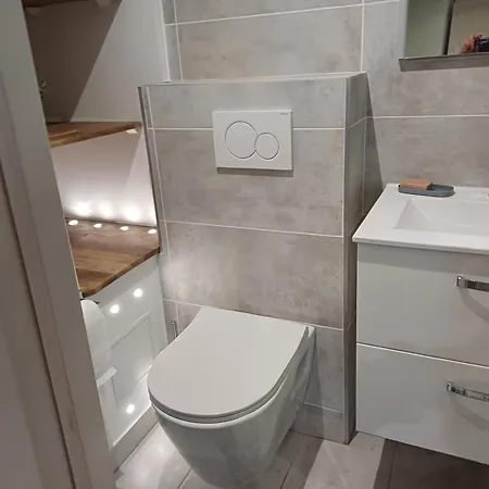 Un Petit Moderne Et Conviviale Maison d'hôtes