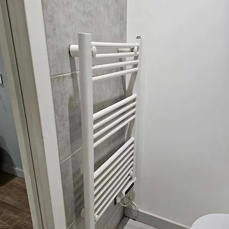 Un Petit Moderne Et Conviviale