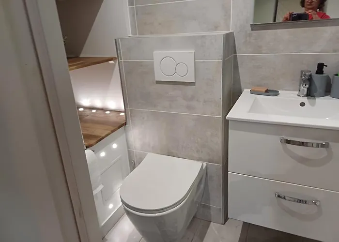 Un Petit Moderne Et Conviviale Affittacamere