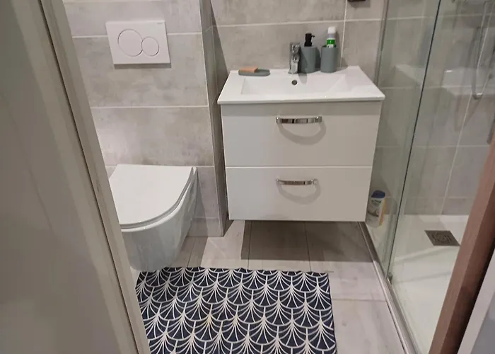 Un Petit Moderne Et Conviviale Affittacamere 3*