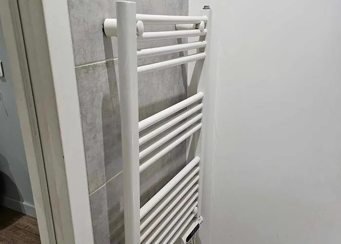 Un Petit Moderne Et Conviviale